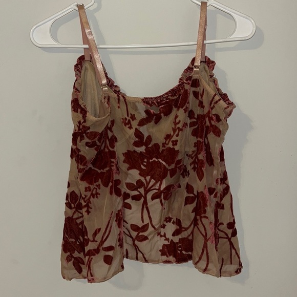 CUTE open front top - Picture 3 of 5